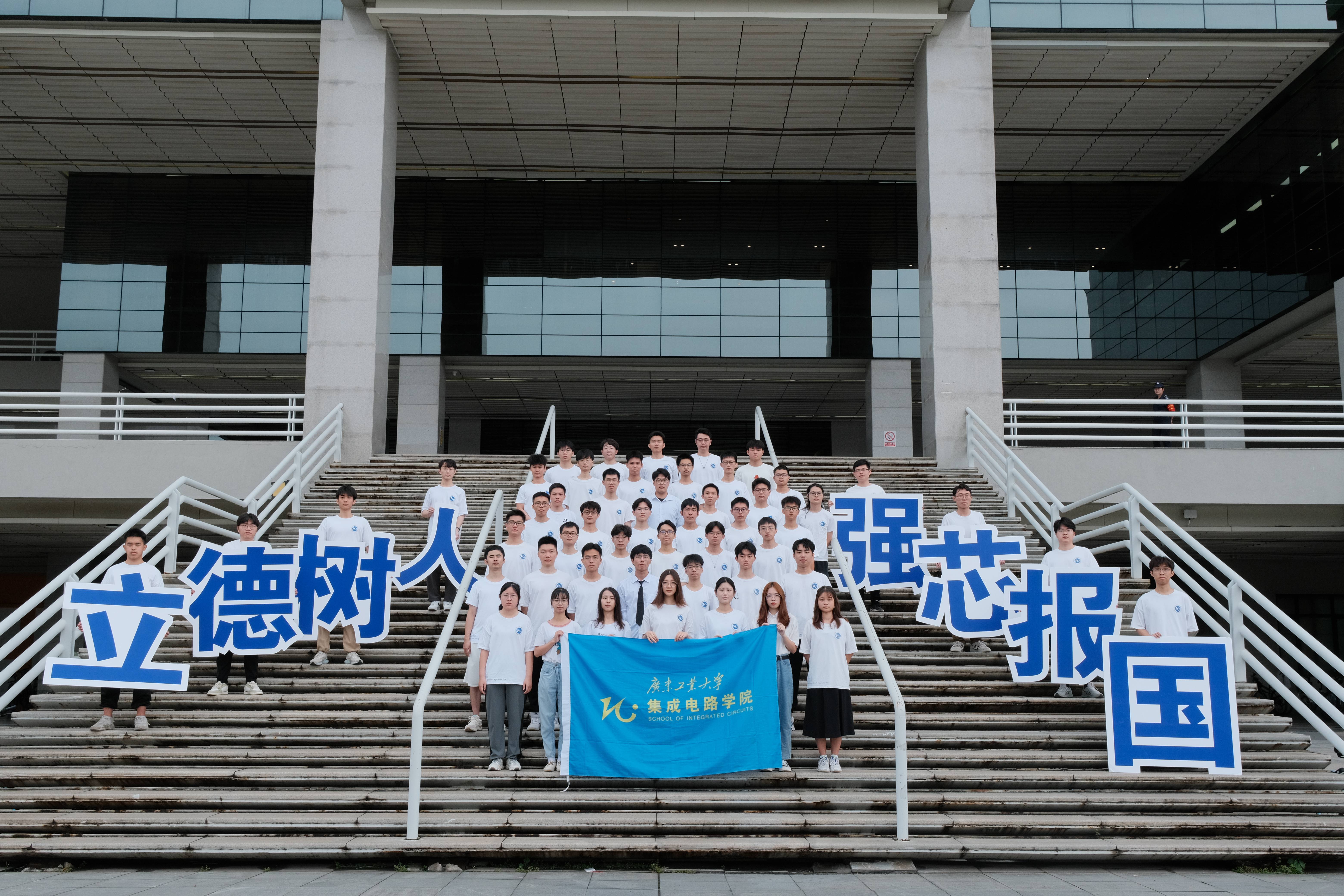 PG电子游戏官网