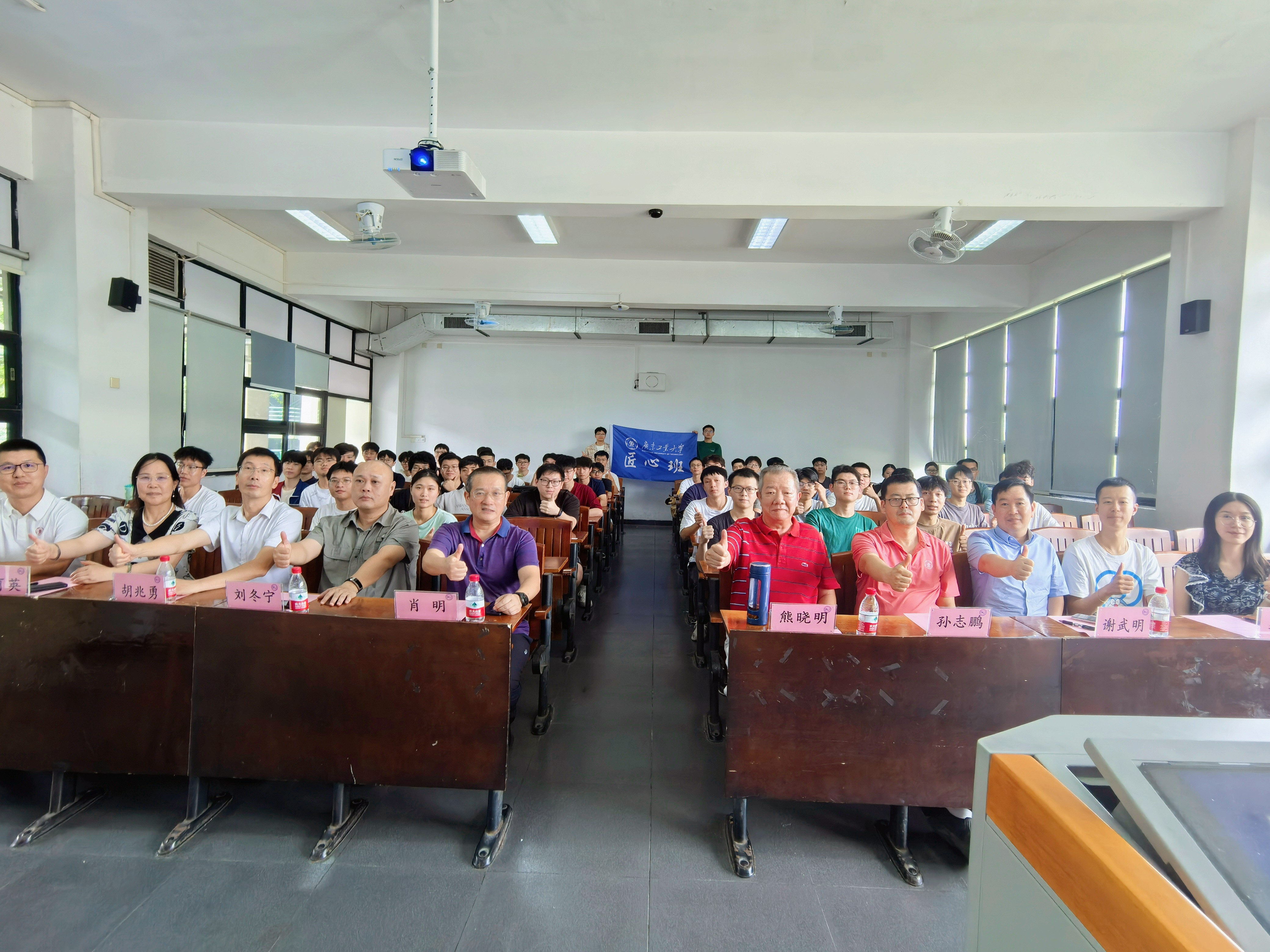 PG电子游戏官网