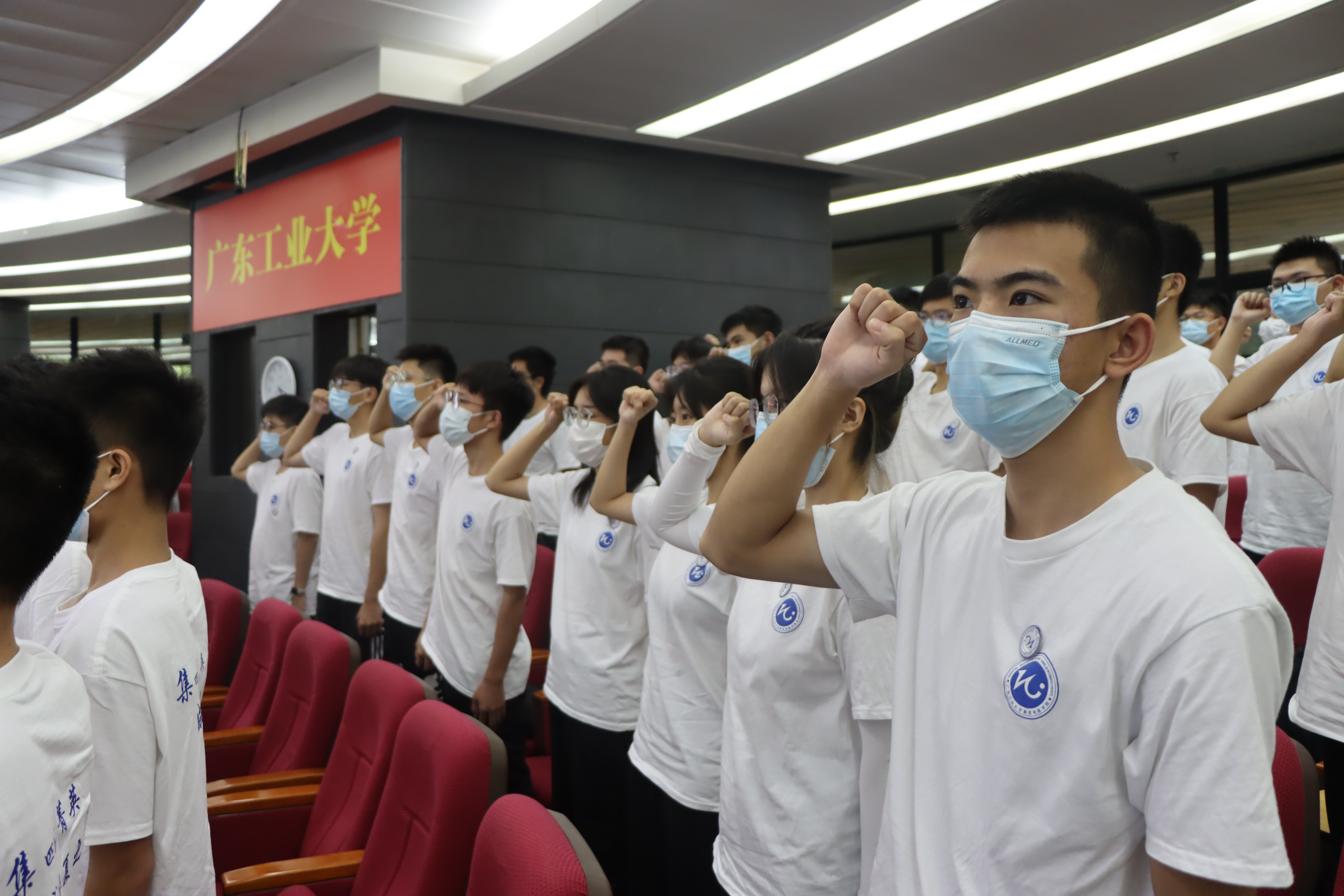 PG电子游戏官网